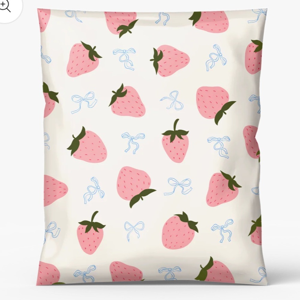 {10} Summer strawberry cute polymailers. Large 14x19”